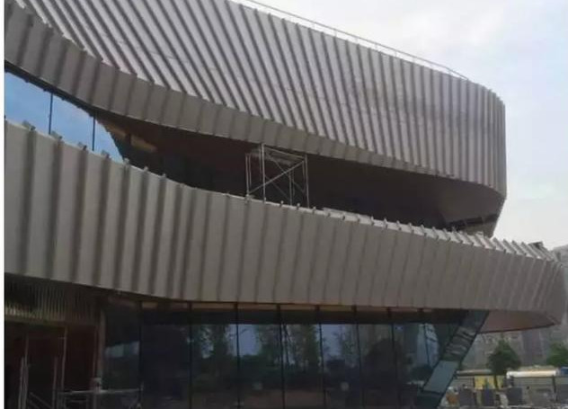怎么用BIM技術做幕墻設計