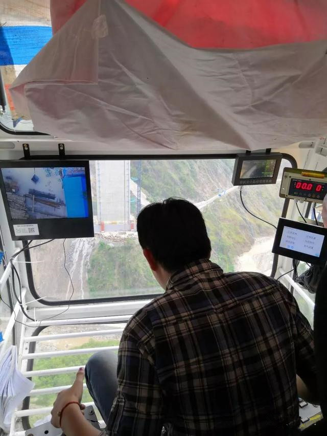 智能塔機吊鉤可視化系統讓施工作業看得見