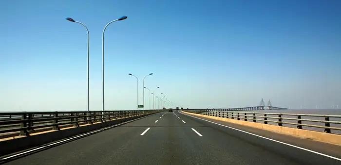 什么是橋面凈空
