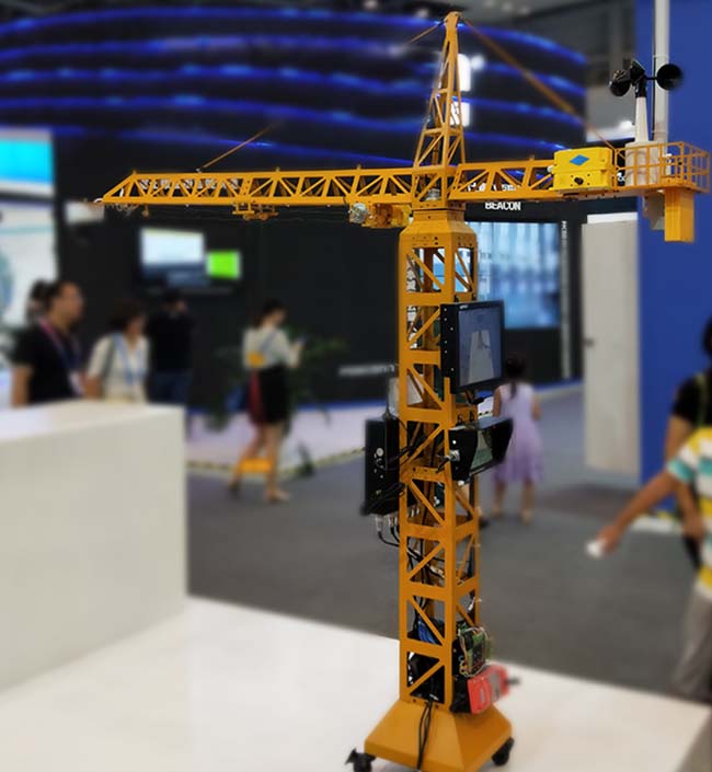 智慧工地系統- 技術創新-塔機模型